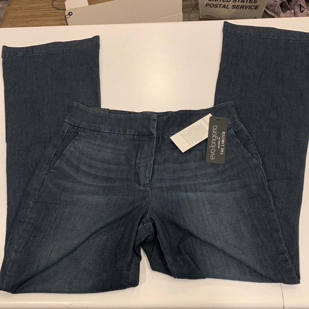 Eva Longoria Jeans for The Limited. Size 6 high rise, stretchy, flare denim NWT